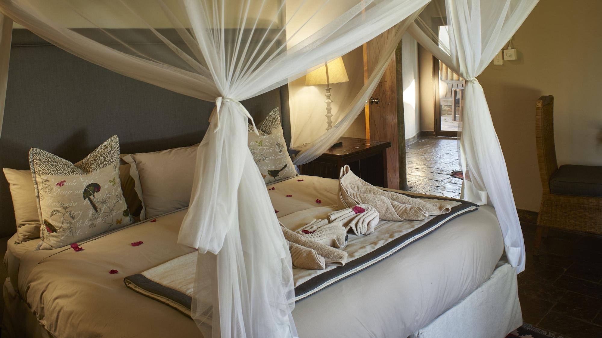 Thamalakane River Lodge Maun ภายนอก รูปภาพ